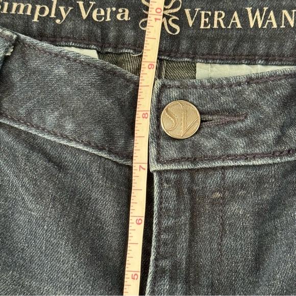 Simply Vera Vera Wang Boot Jeans Women's Size 6 Mid Rise Blue Denim - Picture 4 of 8